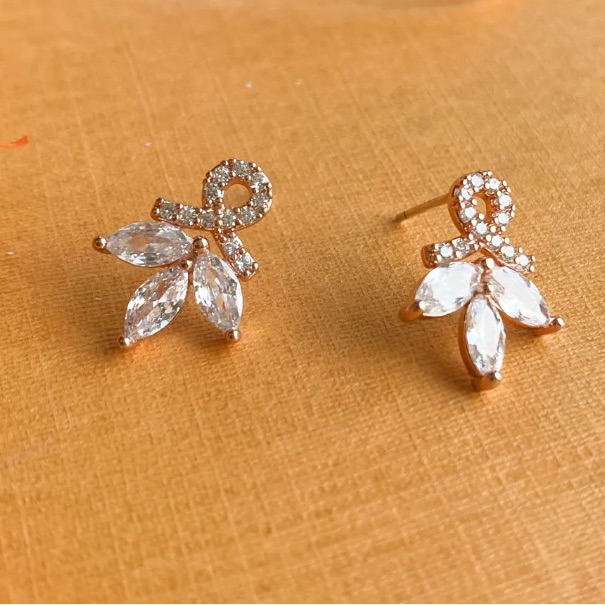 Nwt Alicia Bonnie Encircled Flowers Earrings Rose Gold 14k Plated Cubic Zirconia